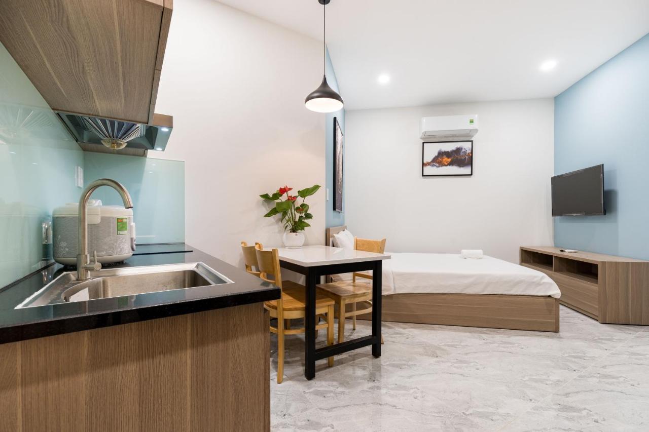 The Arrivals Airport Tower Bed & Breakfast TP. Hồ Chí Minh